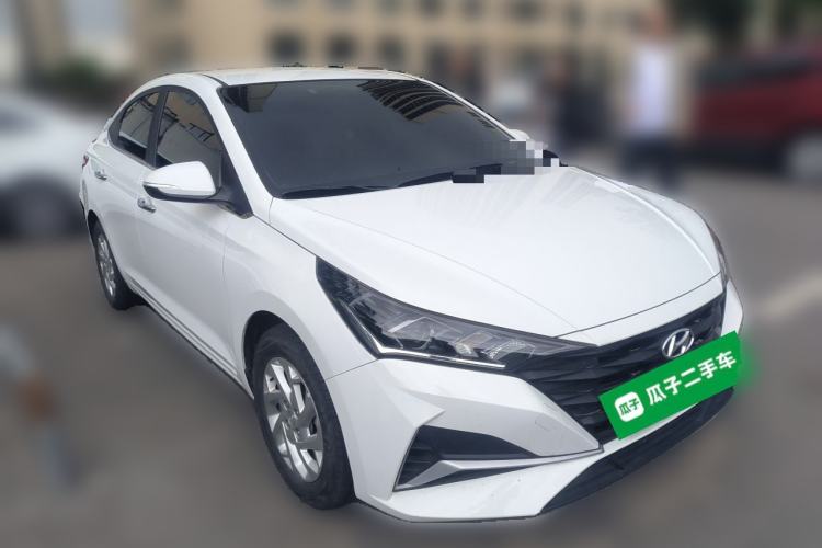 Used Hyundai Verna (new generation) 2020 1.4L CVT GLS Cool Edition Front Right 45 Deg