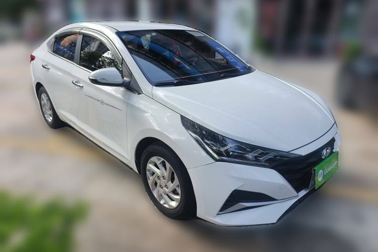 Used Hyundai Verna (new generation) 2020 1.4L CVT GLS Cool Edition Front Right 45 Deg