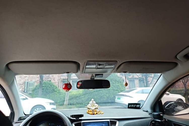 Used Hyundai Verna (new generation) 2020 1.4L CVT GLS Cool Edition Headliner