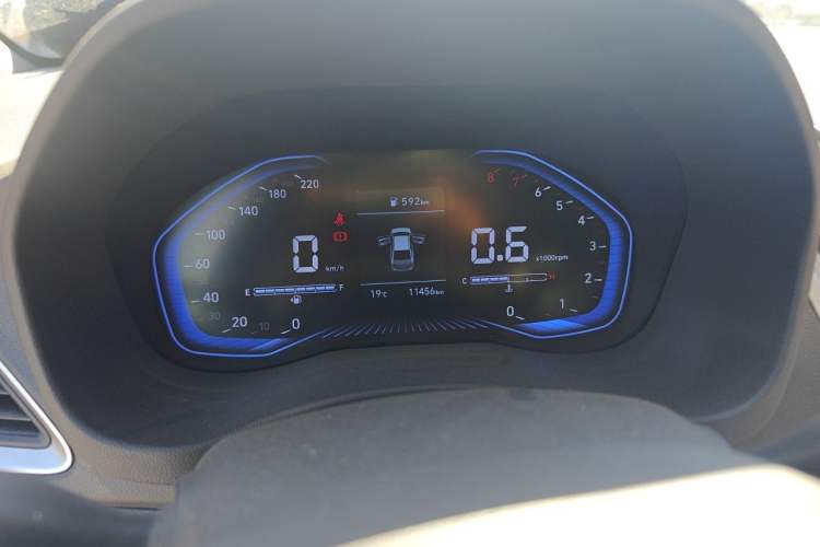 Used Hyundai Verna (new generation) 2020 1.4L Manual GLS Cool Edition Instrument Cluster