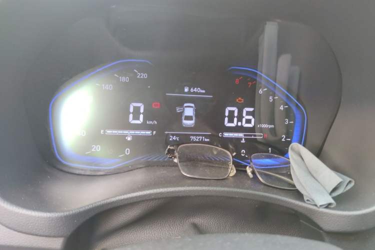 Used Hyundai Verna (new generation) 2020 1.4L Manual GLS Cool Edition Instrument Cluster