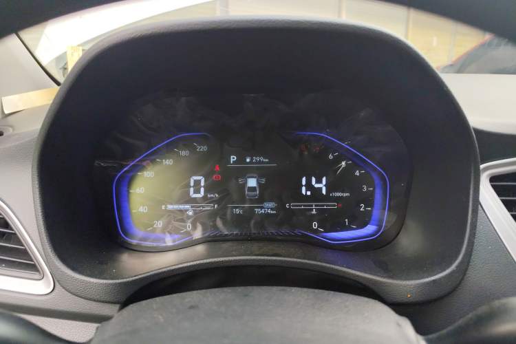 Used Hyundai Verna (new generation) 2020 1.4L CVT GLS Cool Edition Instrument Cluster