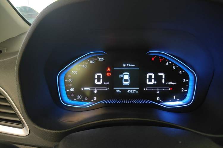 Used Hyundai Verna (new generation) 2020 1.4L Manual GLS Cool Edition Instrument Cluster