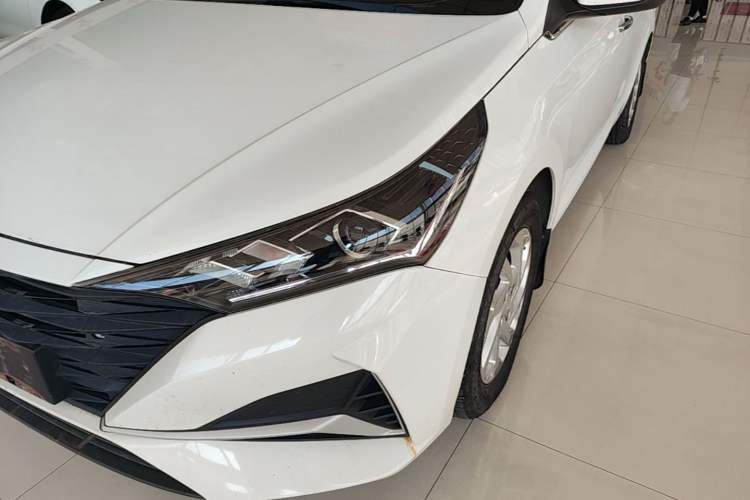 Used Hyundai Verna (new generation) 2020 1.4L Manual GLS Cool Edition Left Front Headlight
