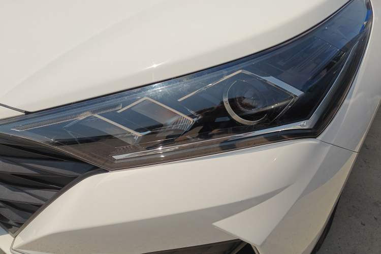 Used Hyundai Verna (new generation) 2020 1.4L CVT GLS Cool Edition Left Front Headlight