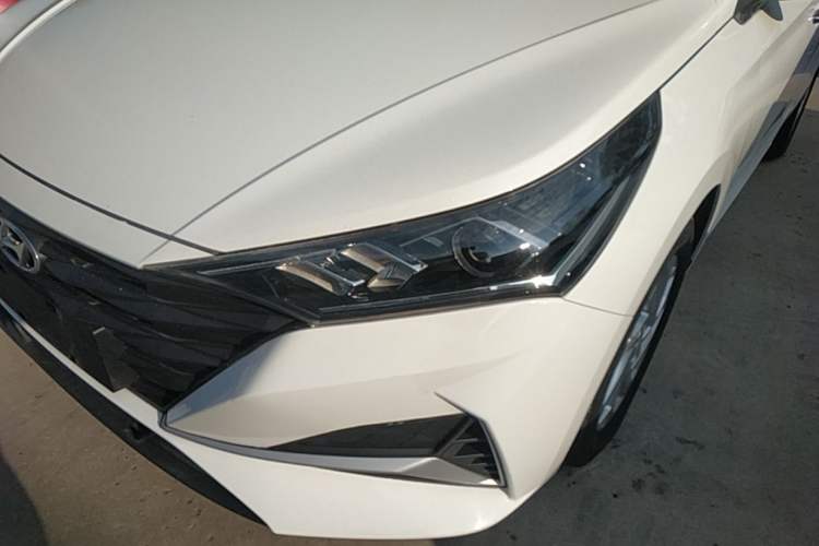 Used Hyundai Verna (new generation) 2020 1.4L CVT TOP Elite Edition Left Front Headlight