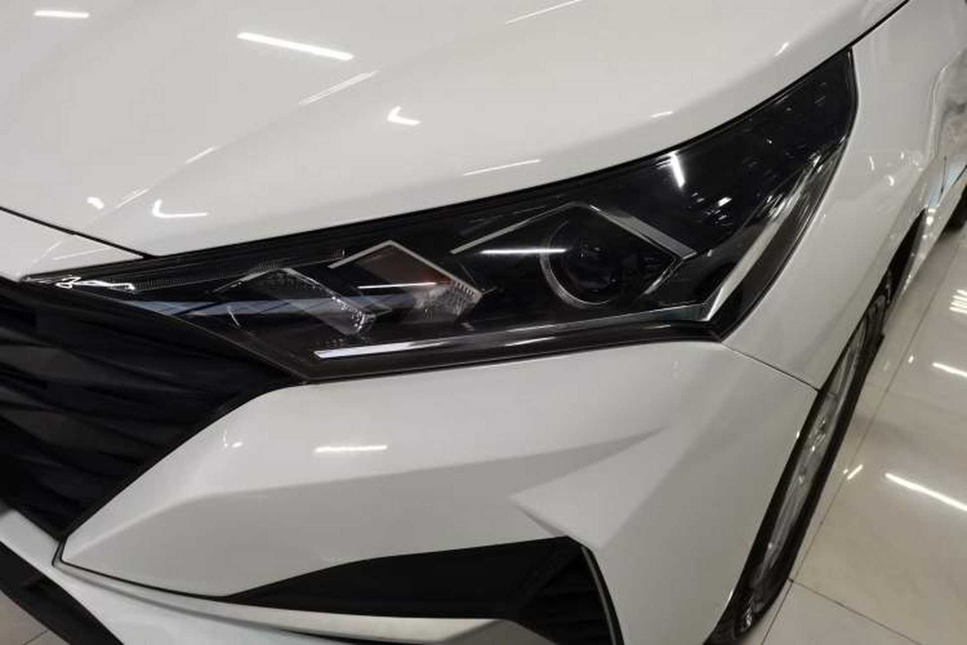 Used Hyundai Verna (new generation) 2020 1.4L CVT GLS Cool Edition Left Front Headlight