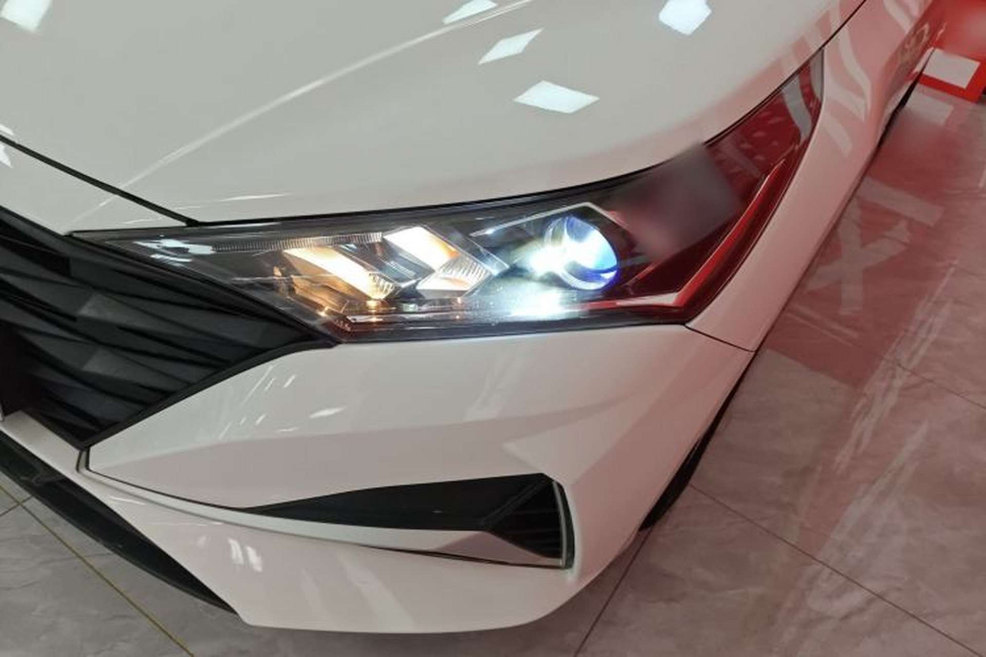 Used Hyundai Verna (new generation) 2020 1.4L CVT GLS Cool Edition Left Front Headlight