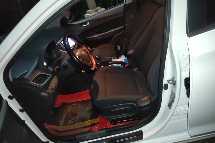 Used Hyundai Verna (new generation) 2020 1.4L Manual GLS Cool Edition Left Front Seat