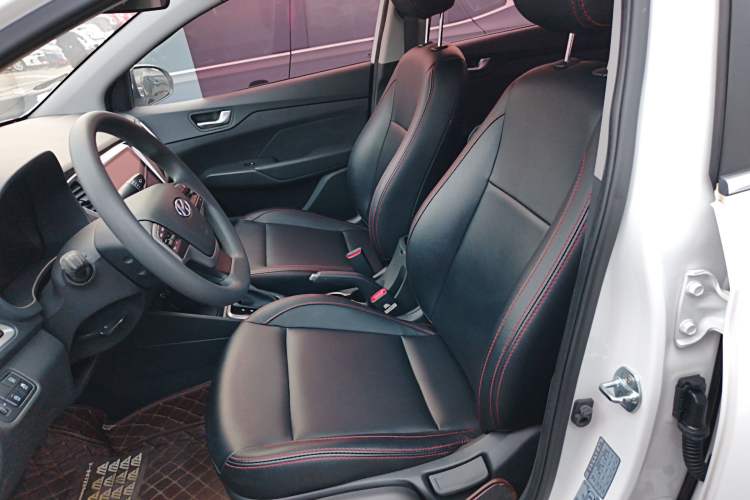 Used Hyundai Verna (new generation) 2020 1.4L CVT GLS Cool Edition Left Front Seat
