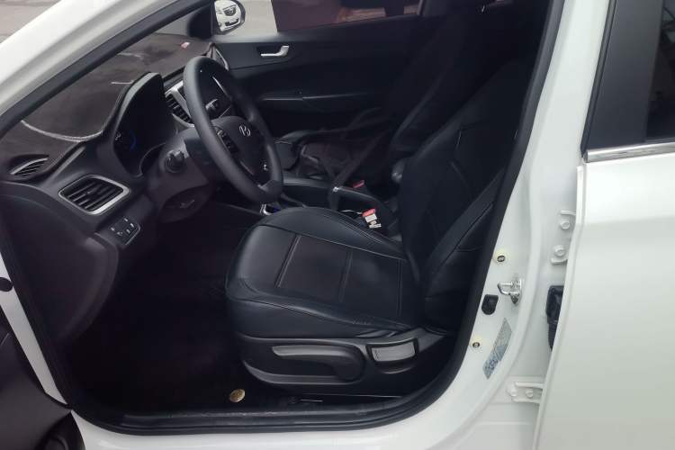 Used Hyundai Verna (new generation) 2020 1.4L CVT GLS Cool Edition Left Front Seat