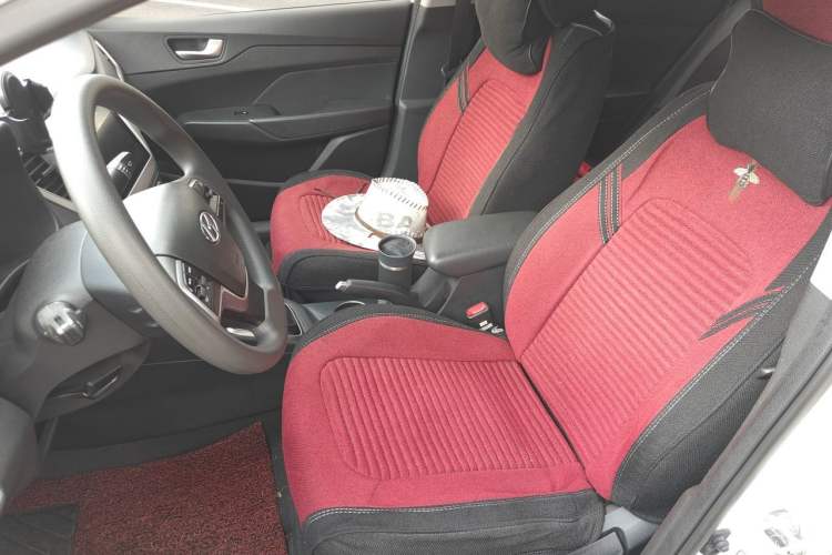 Used Hyundai Verna (new generation) 2020 1.4L CVT GLS Cool Edition Left Front Seat