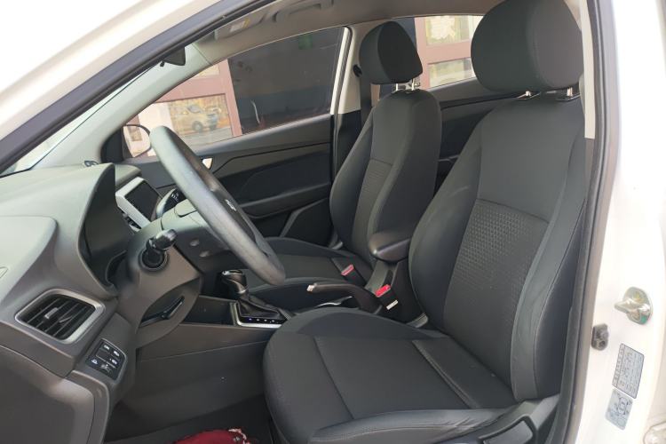 Used Hyundai Verna (new generation) 2020 1.4L CVT GLS Cool Edition Left Front Seat