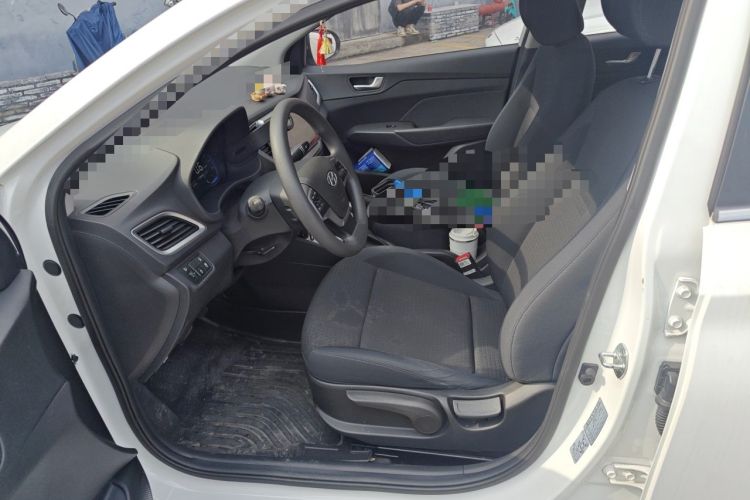 Used Hyundai Verna (new generation) 2020 1.4L CVT GLS Cool Edition Left Front Seat