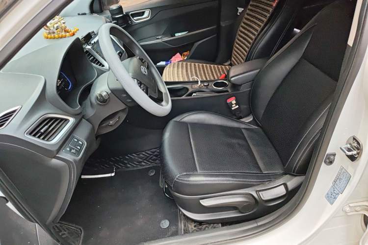 Used Hyundai Verna (new generation) 2020 1.4L CVT GLS Cool Edition Left Front Seat