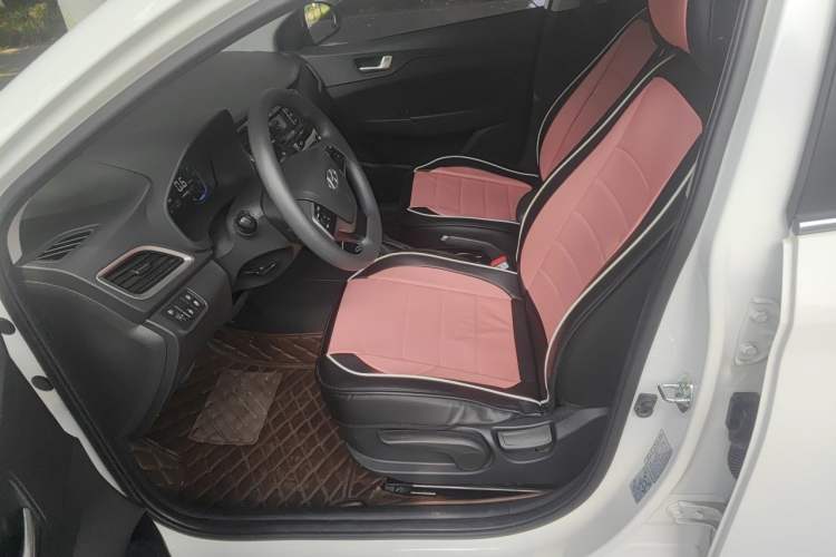 Used Hyundai Verna (new generation) 2020 1.4L CVT GLS Cool Edition Left Front Seat
