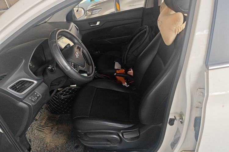 Used Hyundai Verna (new generation) 2020 1.4L CVT GLS Cool Edition Left Front Seat