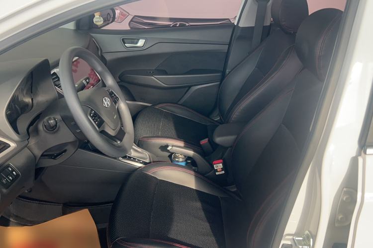 Used Hyundai Verna (new generation) 2020 1.4L CVT GLS Cool Edition Left Front Seat