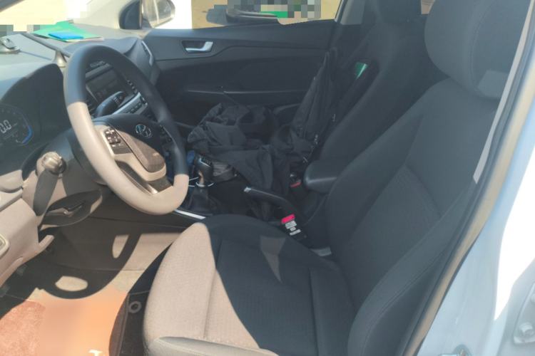 Used Hyundai Verna (new generation) 2020 1.4L Manual GLS Cool Edition Left Front Seat