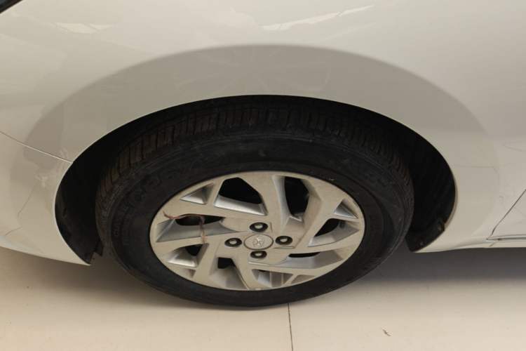 Used Hyundai Verna (new generation) 2020 1.4L CVT GLS Cool Edition Left Front Wheel Hub