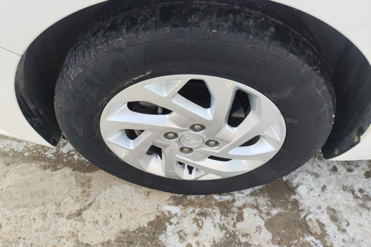 Used Hyundai Verna (new generation) 2020 1.4L CVT GLS Cool Edition Left Front Wheel Hub