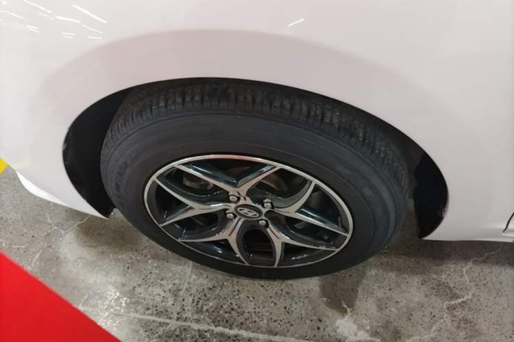 Used Hyundai Verna (new generation) 2020 1.4L CVT GLS Cool Edition Left Front Wheel Hub