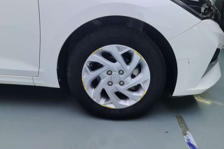Used Hyundai Verna (new generation) 2020 1.4L CVT GLS Cool Edition Left Front Wheel Hub