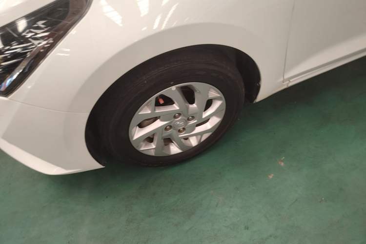 Used Hyundai Verna (new generation) 2020 1.4L CVT GLS Cool Edition Left Front Wheel Hub