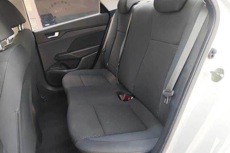 Used Hyundai Verna (new generation) 2020 1.4L CVT GLS Cool Edition Left Rear Seat