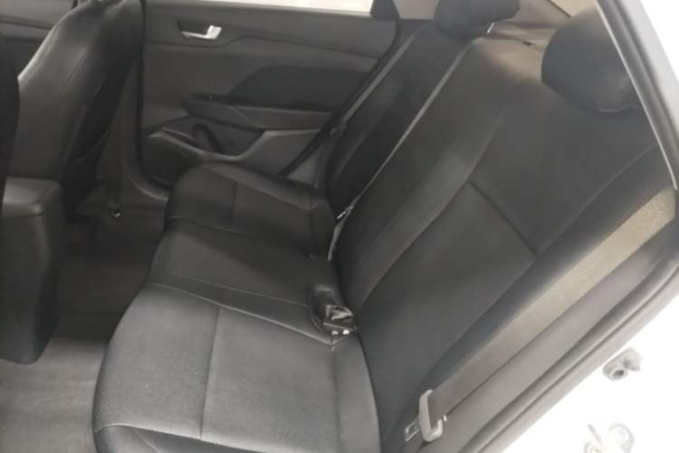 Used Hyundai Verna (new generation) 2020 1.4L CVT GLS Cool Edition Left Rear Seat