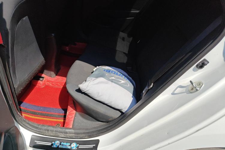 Used Hyundai Verna (new generation) 2020 1.4L Manual GLS Cool Edition Left Rear Seat