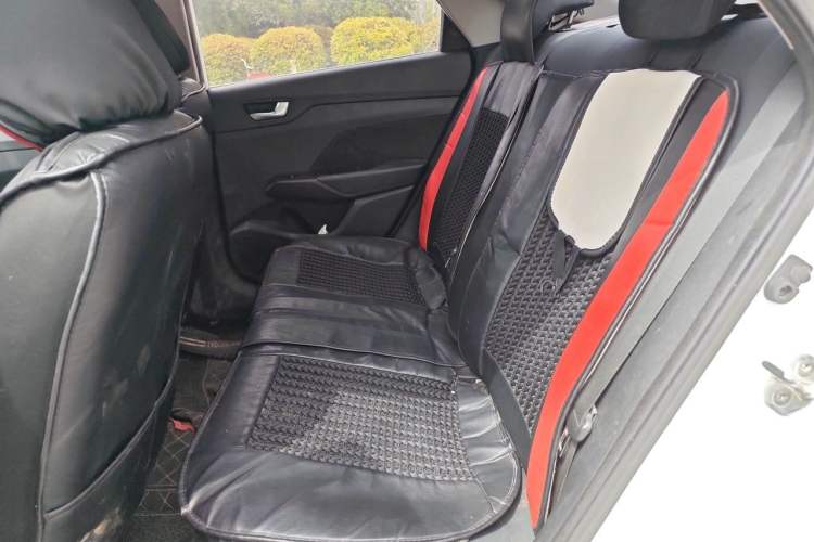 Used Hyundai Verna (new generation) 2020 1.4L Manual GLS Cool Edition Left Rear Seat