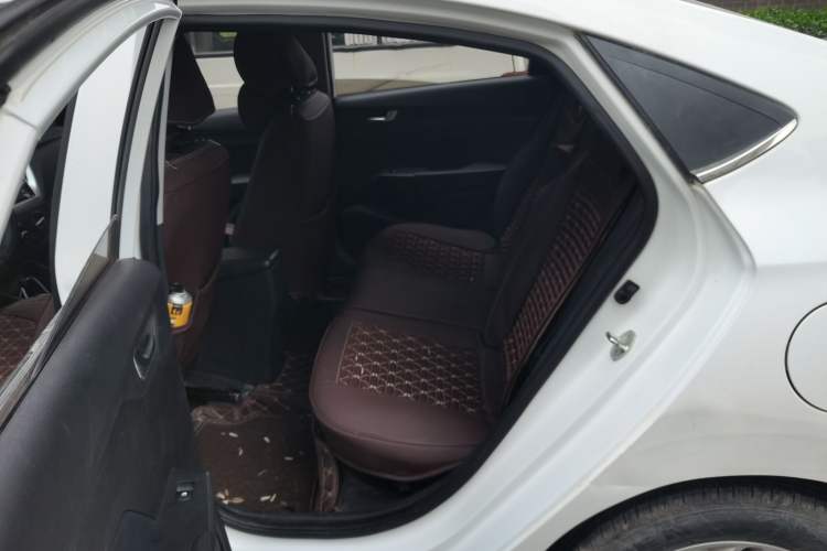 Used Hyundai Verna (new generation) 2020 1.4L Manual GLS Cool Edition Left Rear Seat