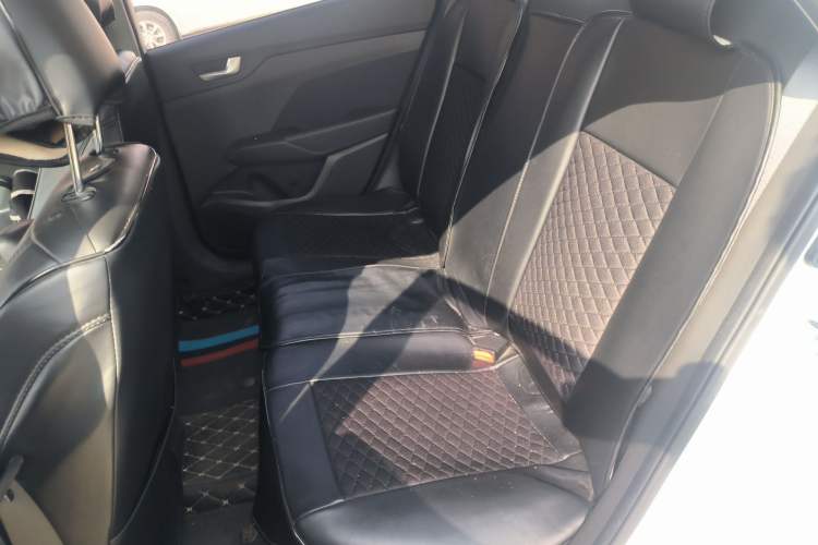 Used Hyundai Verna (new generation) 2020 1.4L Manual GLS Cool Edition Left Rear Seat