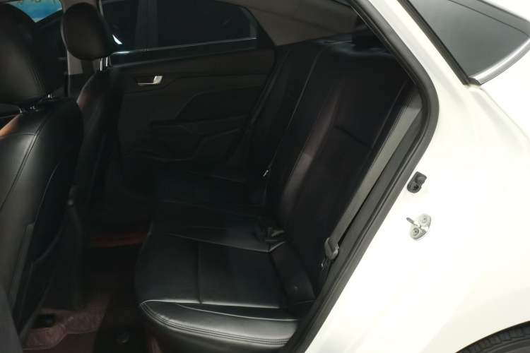 Used Hyundai Verna (new generation) 2020 1.4L CVT GLS Cool Edition Left Rear Seat