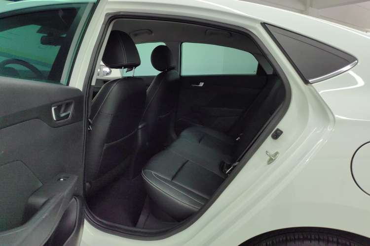 Used Hyundai Verna (new generation) 2020 1.4L CVT GLS Cool Edition Left Rear Seat