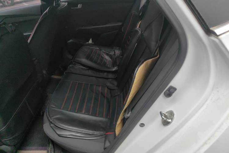 Used Hyundai Verna (new generation) 2020 1.4L Manual GLS Cool Edition Left Rear Seat