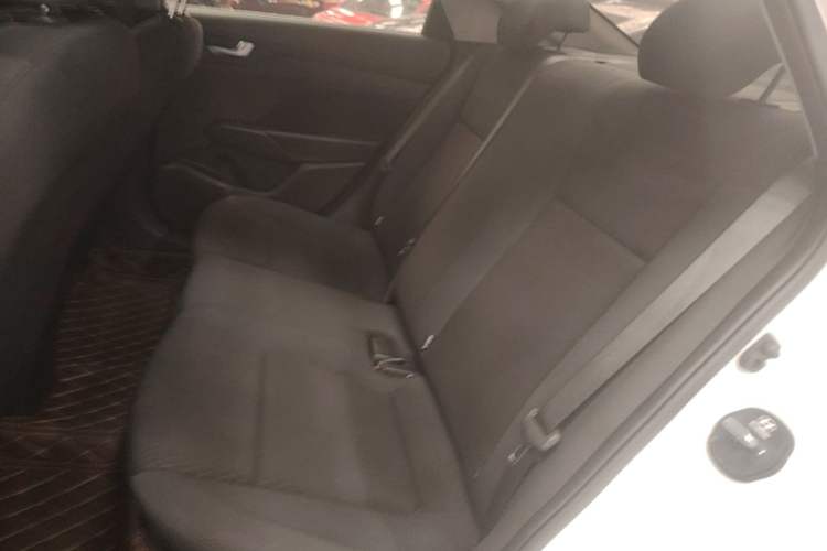 Used Hyundai Verna (new generation) 2020 1.4L CVT GLS Cool Edition Left Rear Seat