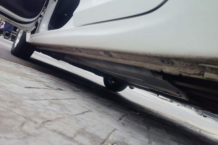 Used Hyundai Verna (new generation) 2020 1.4L CVT GLS Cool Edition Left Side Sill
