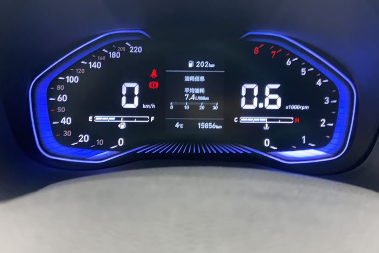 Used Hyundai Verna (new generation) 2020 1.4L Manual GLS Cool Edition Odometer Close Up