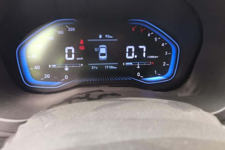 Used Hyundai Verna (new generation) 2020 1.4L Manual GLS Cool Edition Odometer Close Up