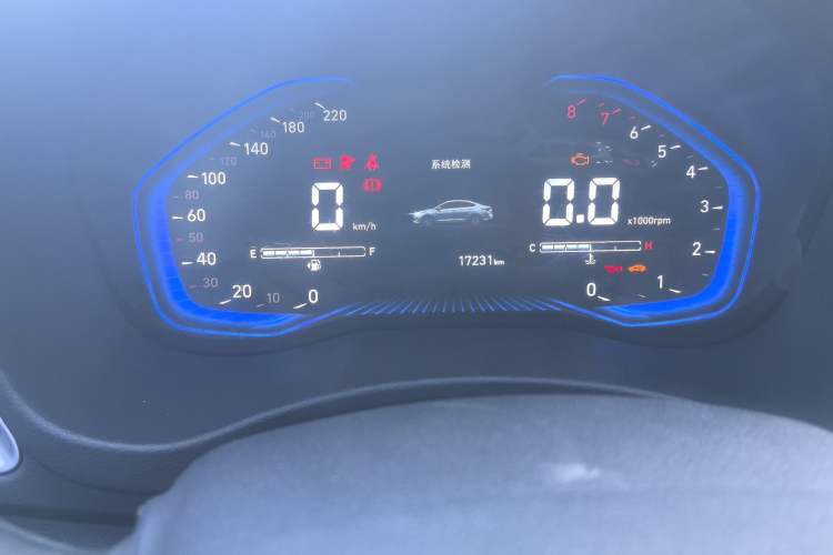 Used Hyundai Verna (new generation) 2020 1.4L Manual GLS Cool Edition Odometer Close Up