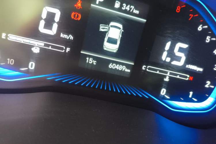 Used Hyundai Verna (new generation) 2020 1.4L CVT GLS Cool Edition Odometer Close Up