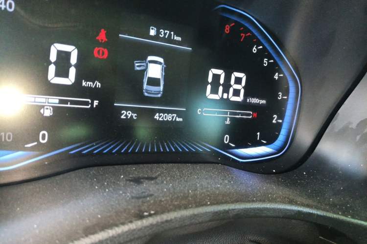 Used Hyundai Verna (new generation) 2020 1.4L Manual GLS Cool Edition Odometer Close Up