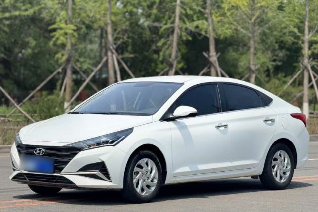 Hyundai Verna (new generation) 2020 1.4L CVT GLS Cool Edition usata