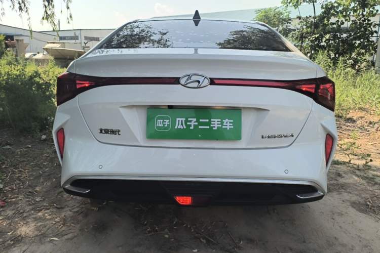 Used Hyundai Verna (new generation) 2020 1.4L CVT GLS Cool Edition Rear