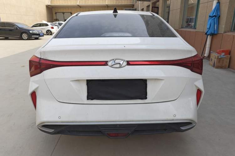Used Hyundai Verna (new generation) 2020 1.4L CVT GLS Cool Edition Rear