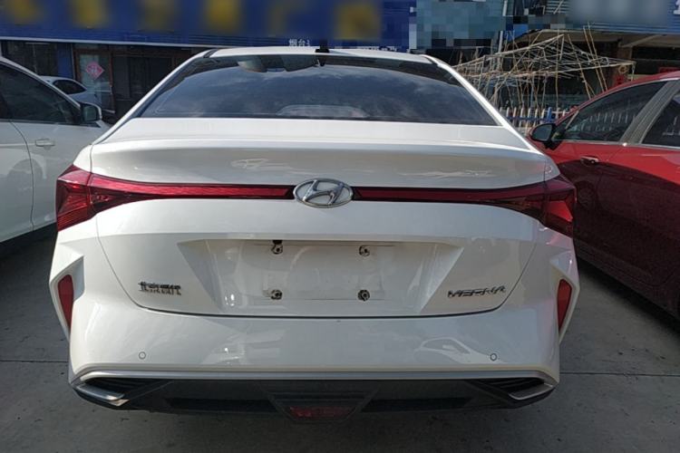 Used Hyundai Verna (new generation) 2020 1.4L CVT TOP Elite Edition Rear