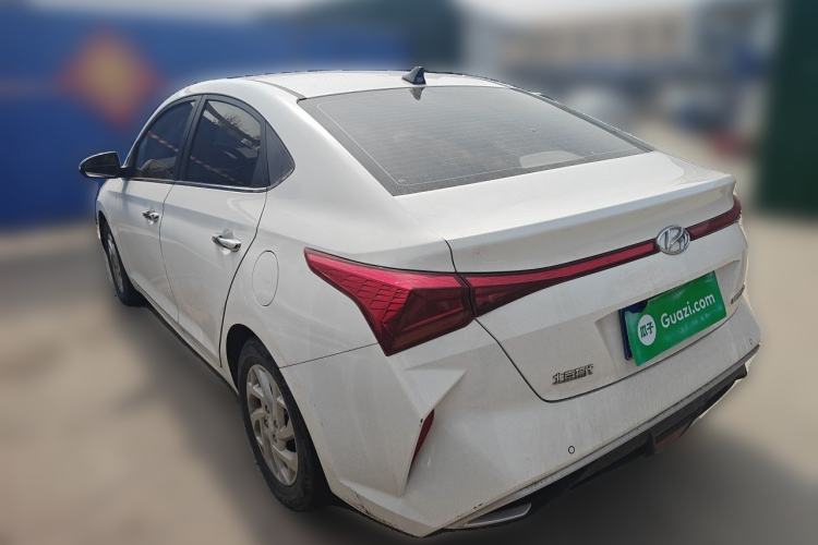 Used Hyundai Verna (new generation) 2020 1.4L CVT GLS Cool Edition Rear Left 45 Deg