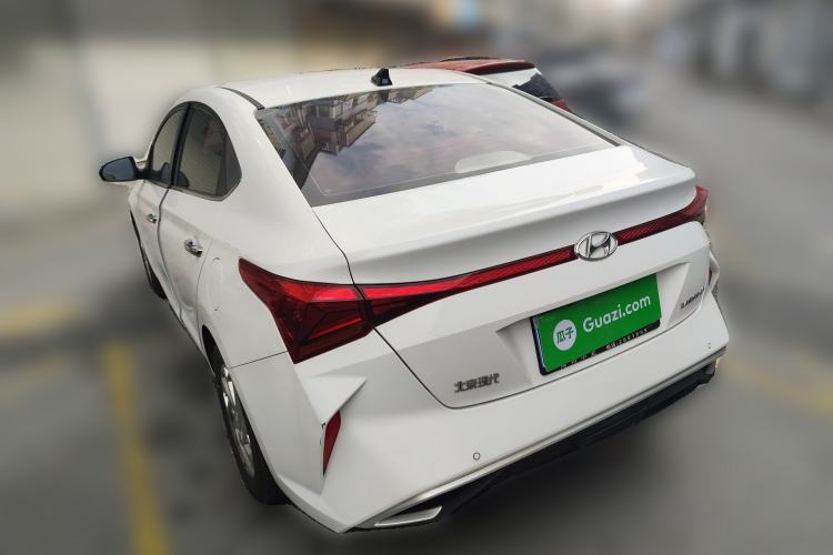 Used Hyundai Verna (new generation) 2020 1.4L CVT GLS Cool Edition Rear Left 45 Deg